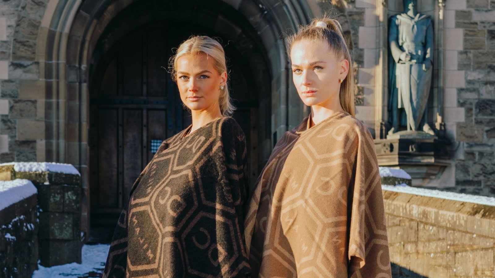 Designer Cashmere Scarves – Luxurious & Stylish