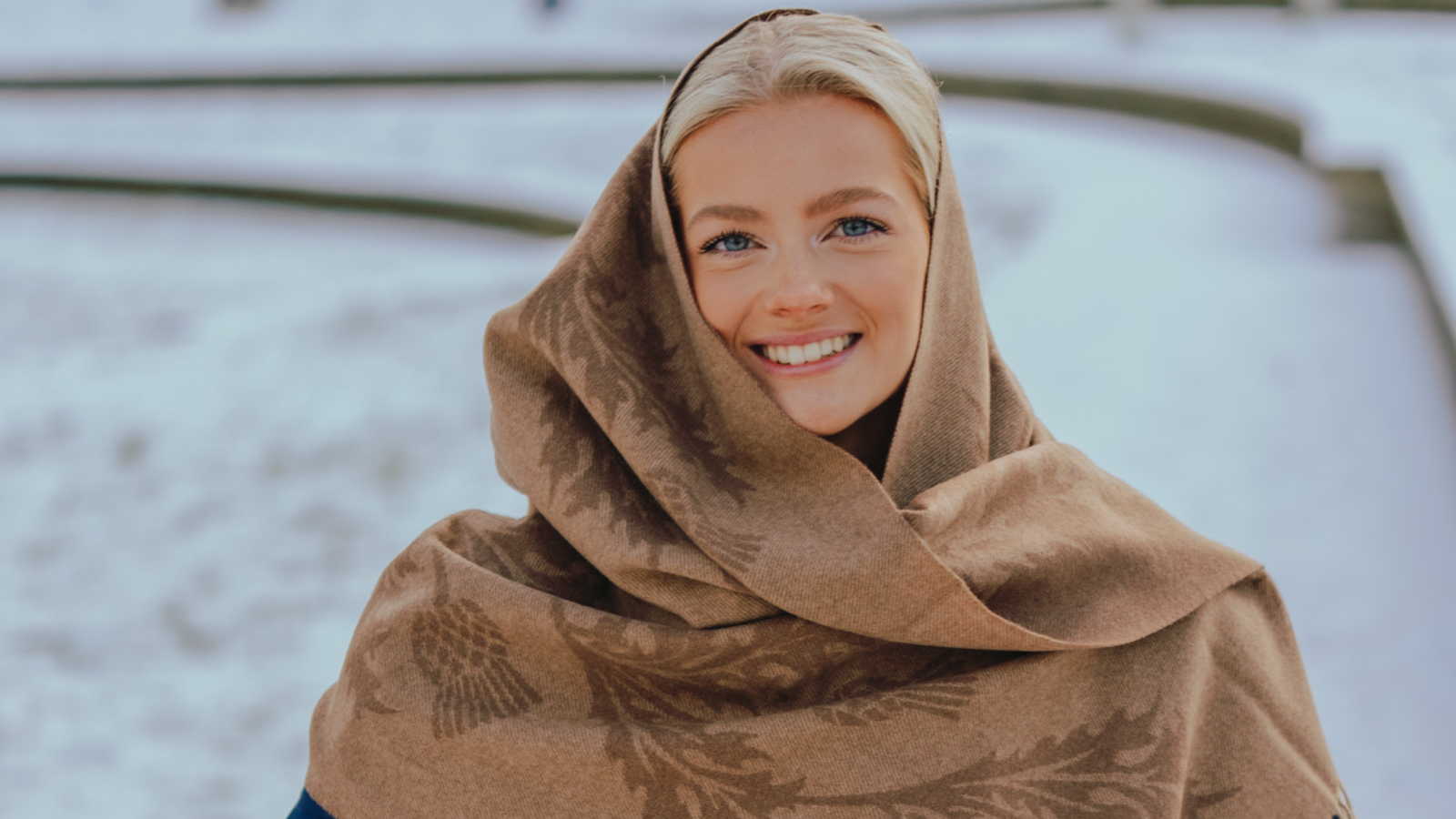 Classic Check Scarves: Fashion Accessories
