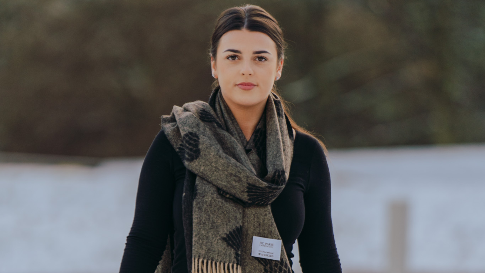 Stylish Wool Scarves: Elevate Your Winter Fashion