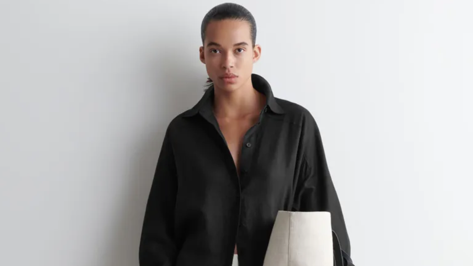 Iconic Woolen Wraps: Elevate Your Style